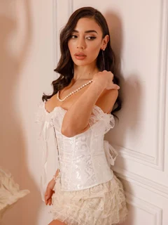 Adriana escort in Dubai