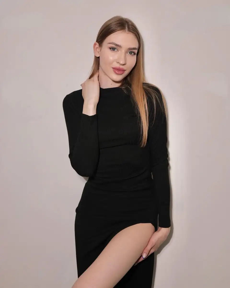 Alice escort in Dubai
