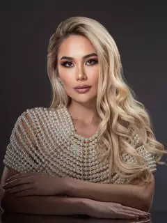 Alina escort in Dubai