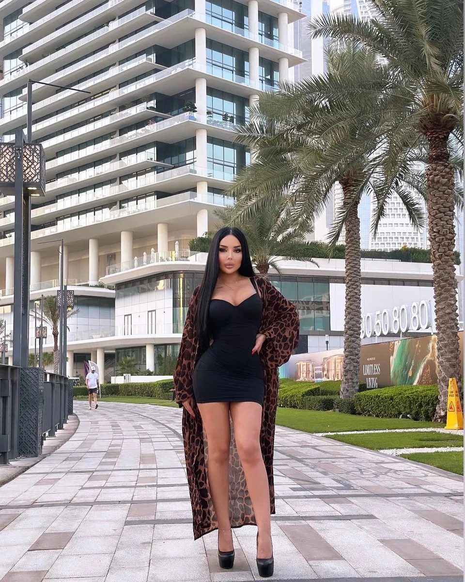 Amalia escort in London