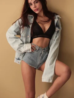 Ameline escort in Dubai