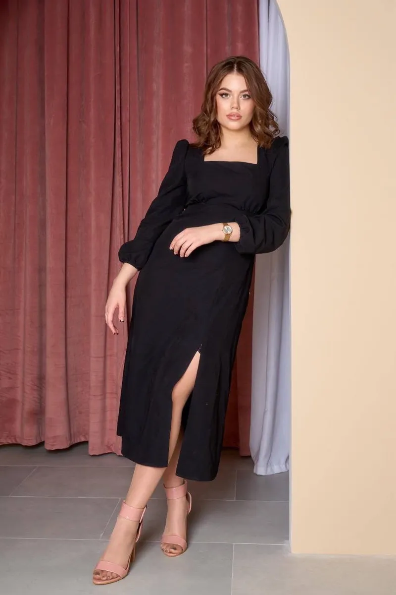 Avalon escort in Dubai