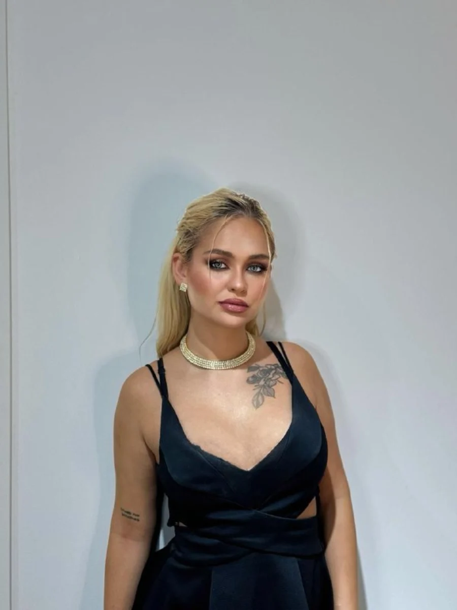 Barbie escort in Dubai