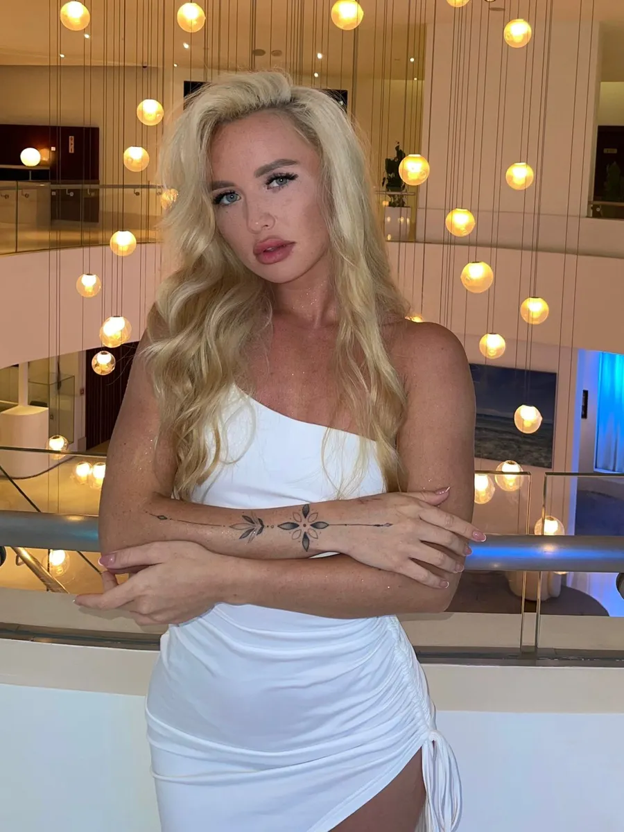 Daisy escort in London