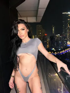 Dayana escort in London