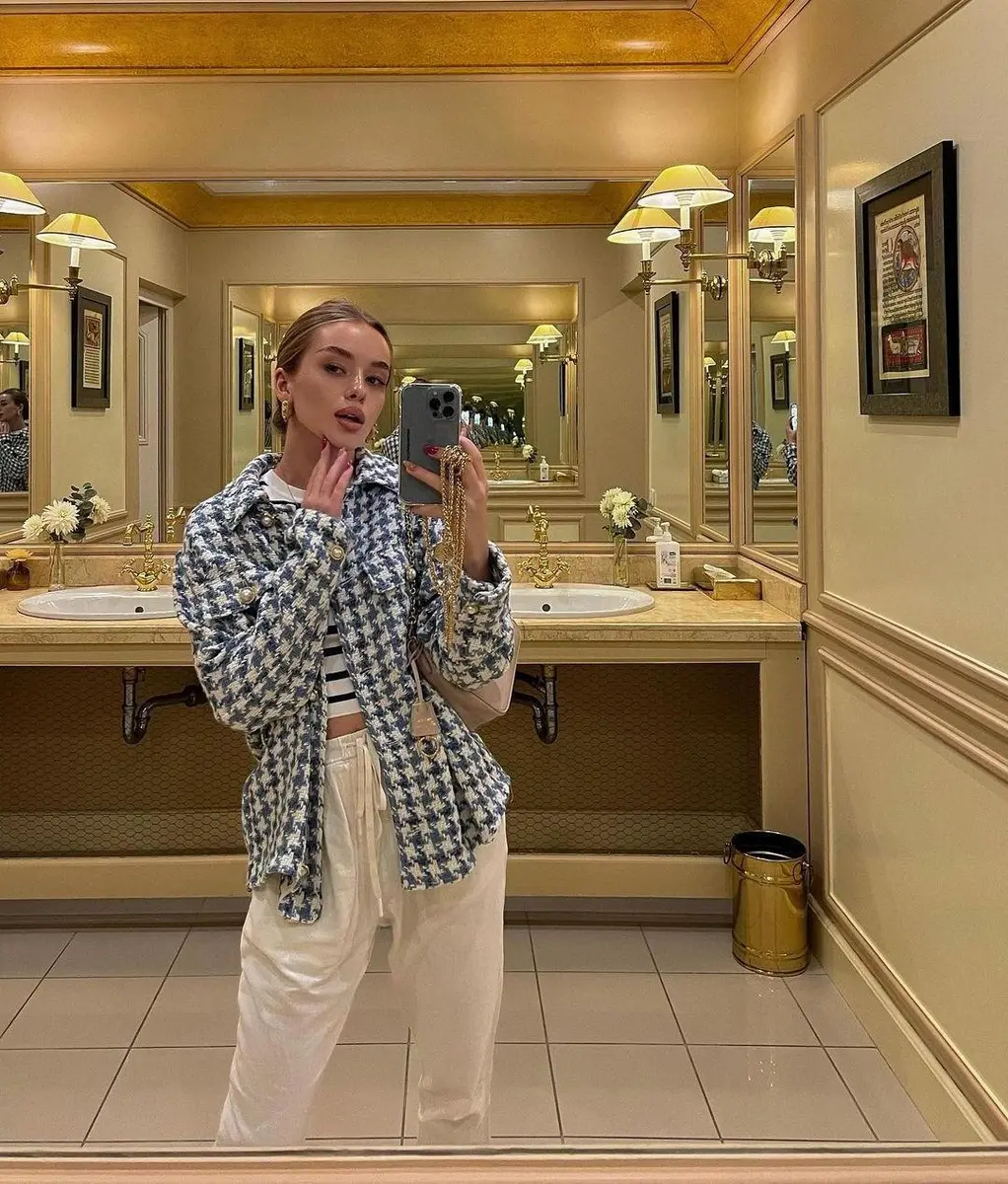 Emily escort in Dubai