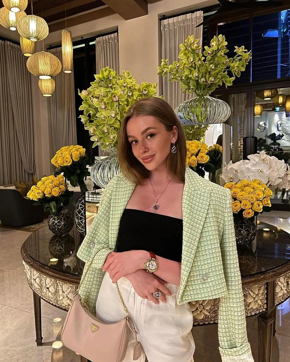 Emily escort in Dubai