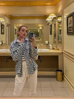 Emily escort in Dubai