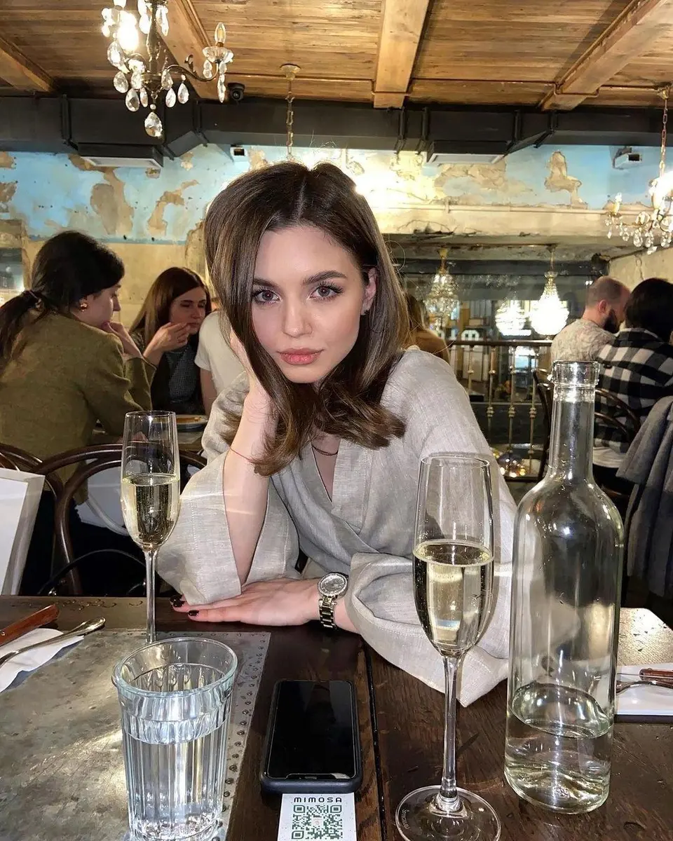 Faith escort in Dubai