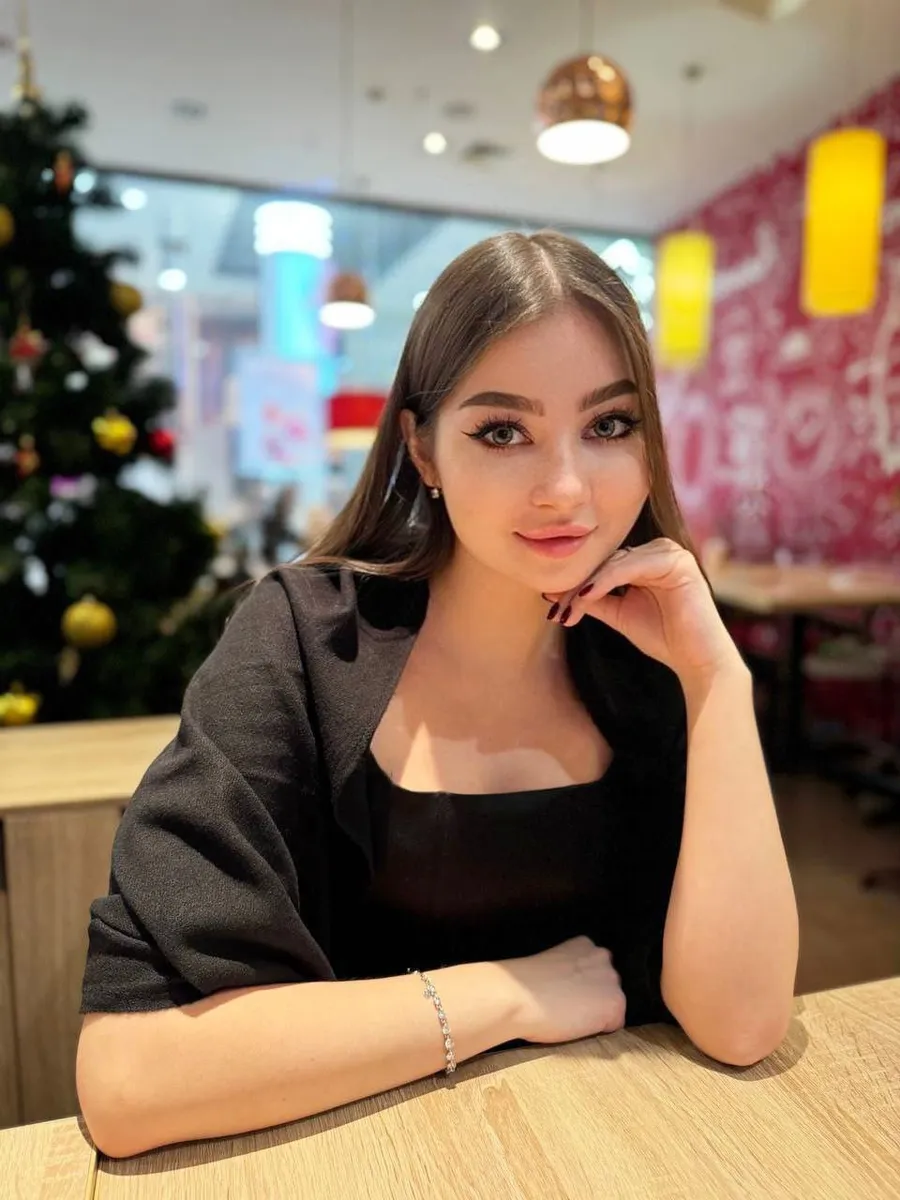 Faye escort in Dubai