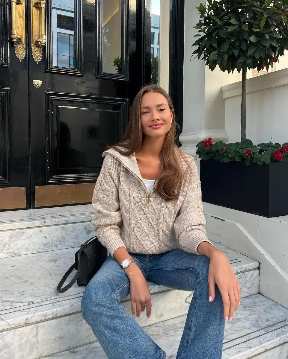 Flora escort in Dubai