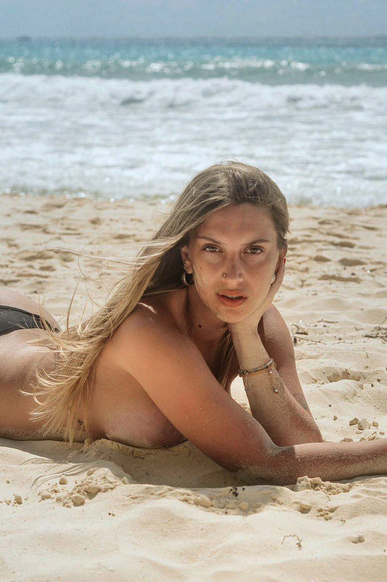 Isa escort in London