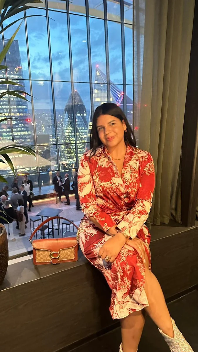 Isis escort in Dubai