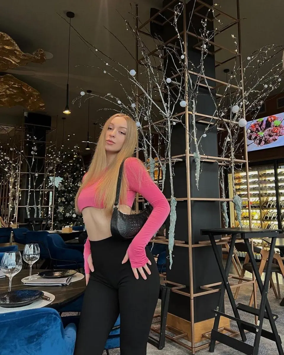 Jenna escort in Dubai