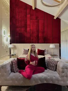 Jenna escort in Dubai