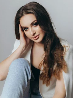 Julietta escort in Dubai