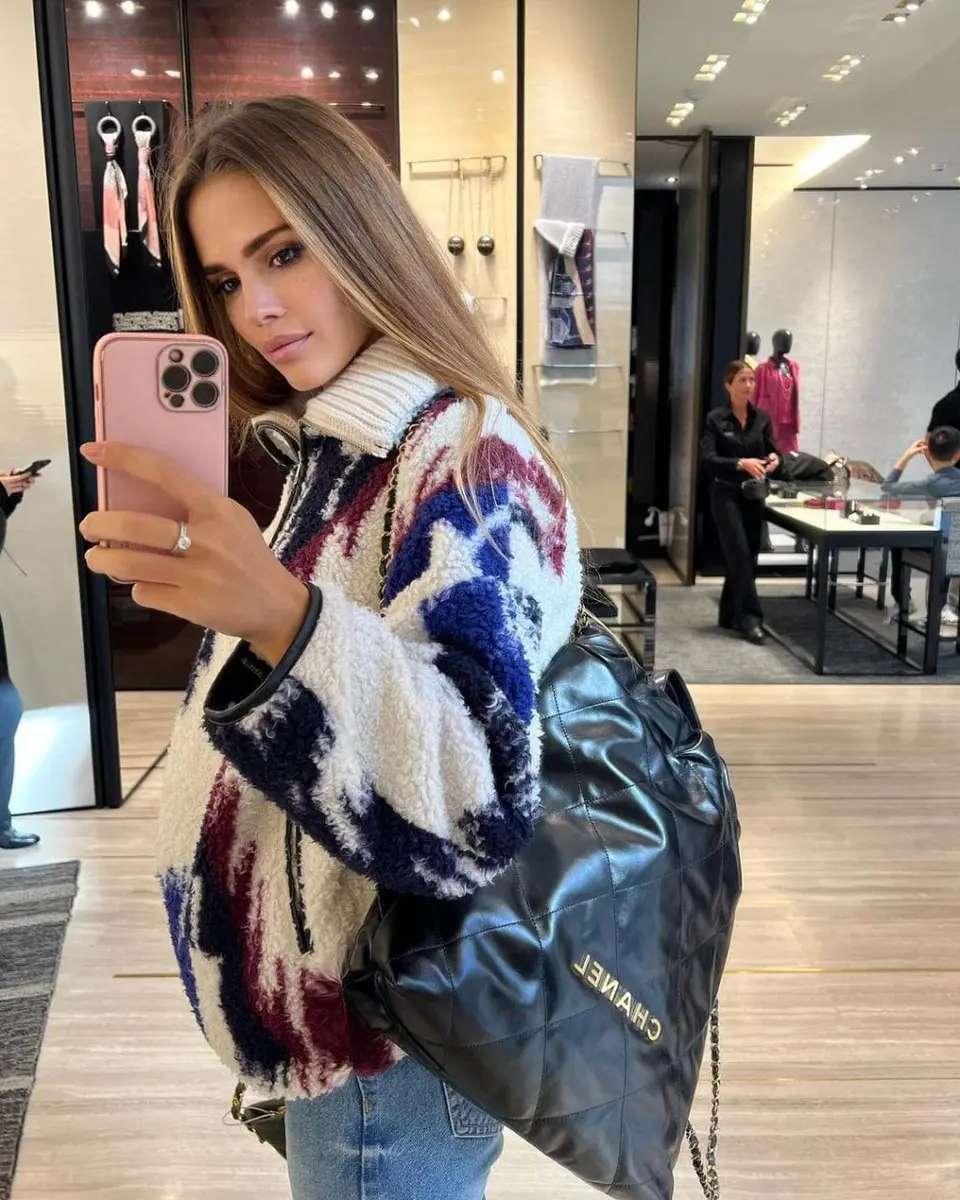 Kennedy escort in Dubai