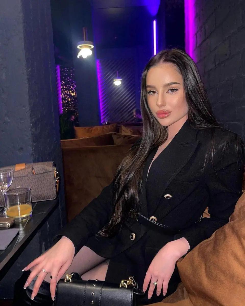 Kylie escort in Dubai