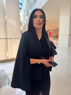 Larisa escort in London