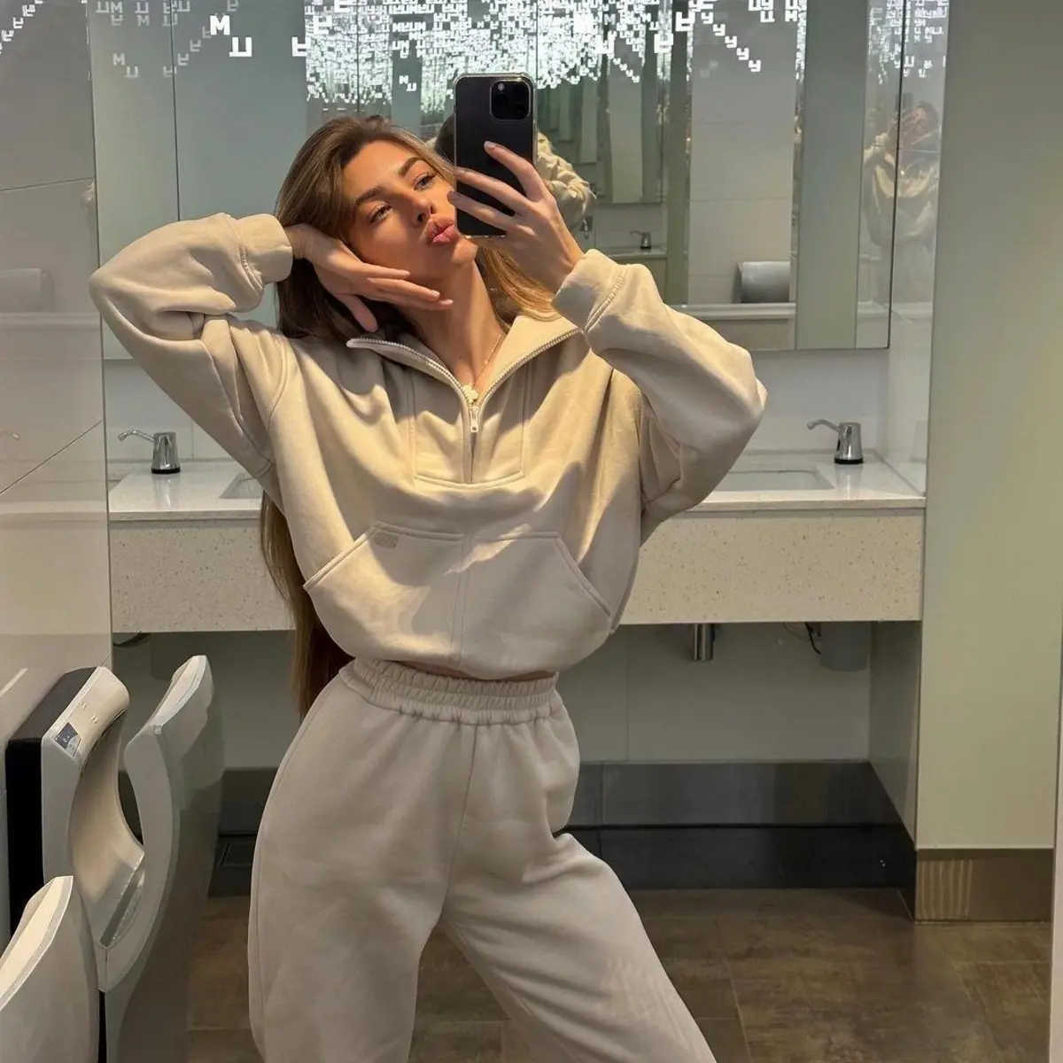 Leila escort in Dubai