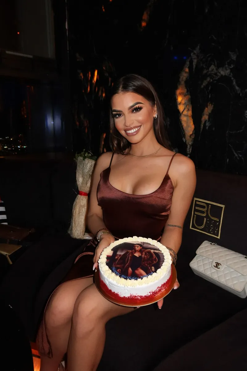 Lindsay escort in Dubai