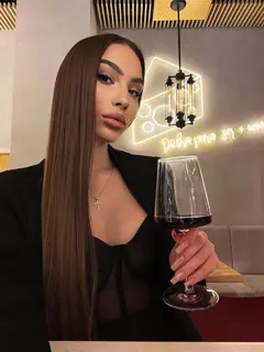 Madeline escort in Dubai