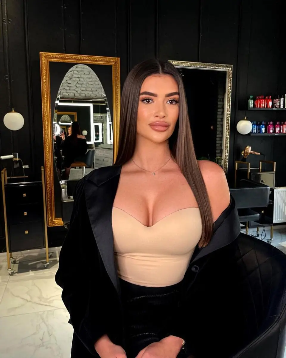 Margot escort in Dubai