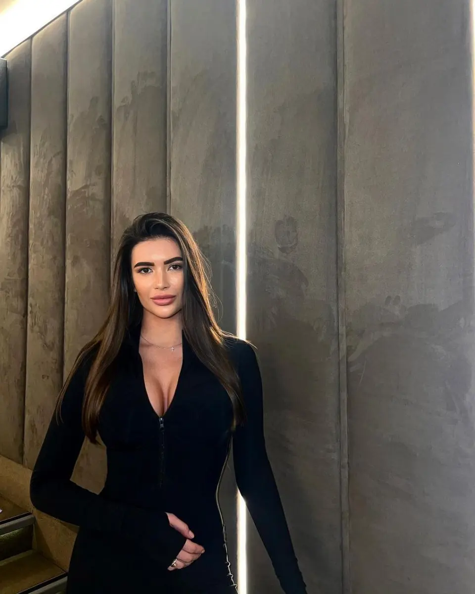 Margot escort in Dubai