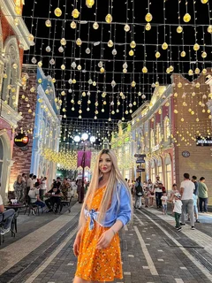 Melinda escort in Dubai