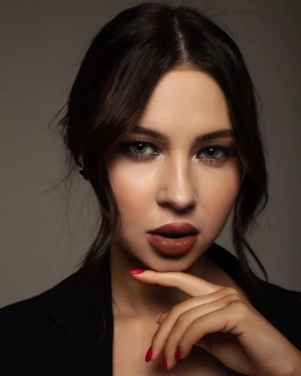 Nadia escort in Dubai