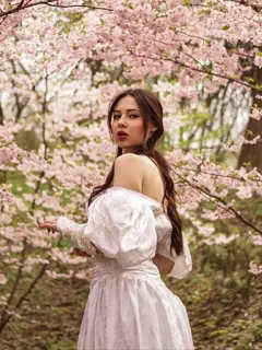 Nadia escort in Dubai