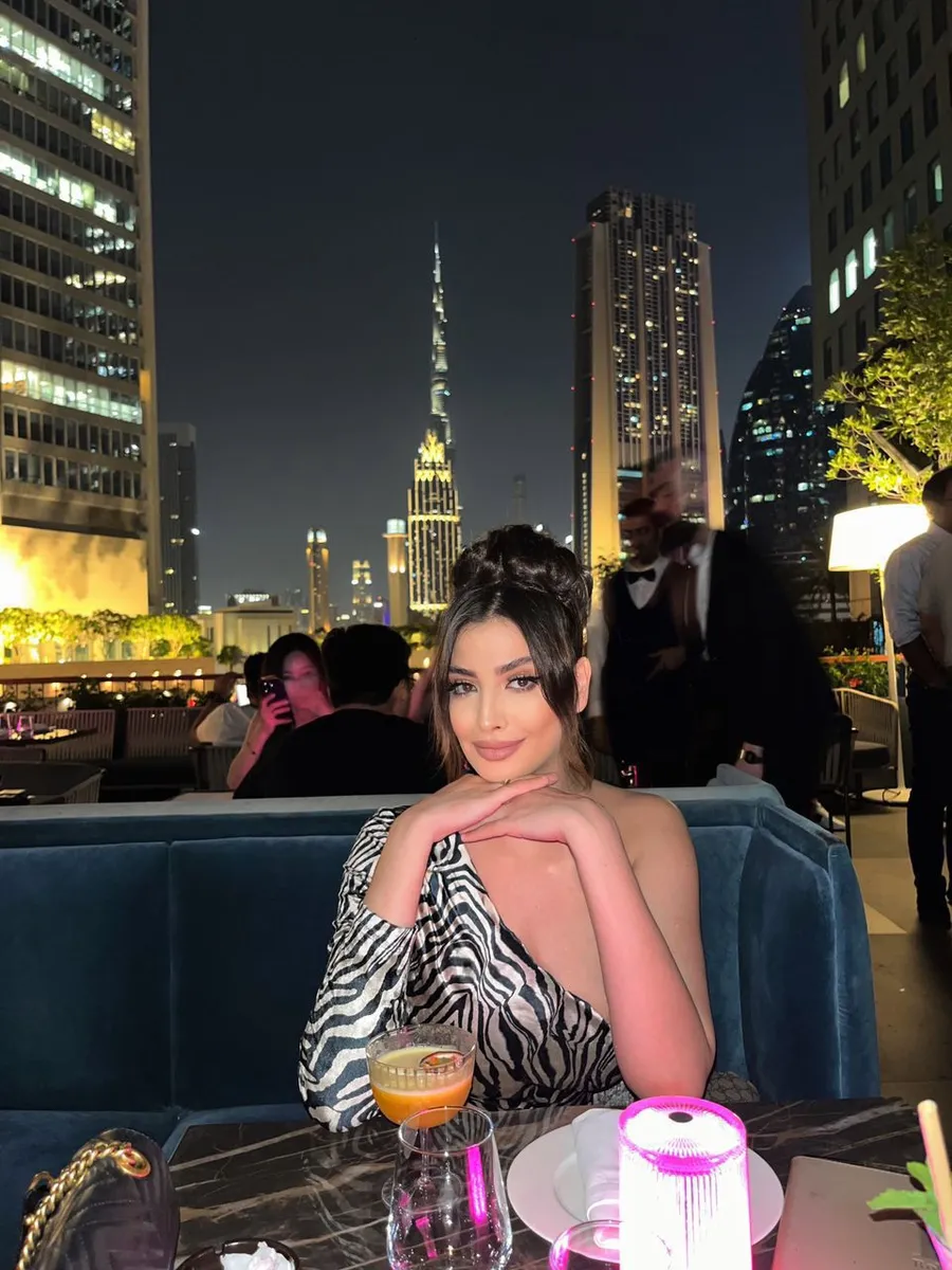 Naya escort in London