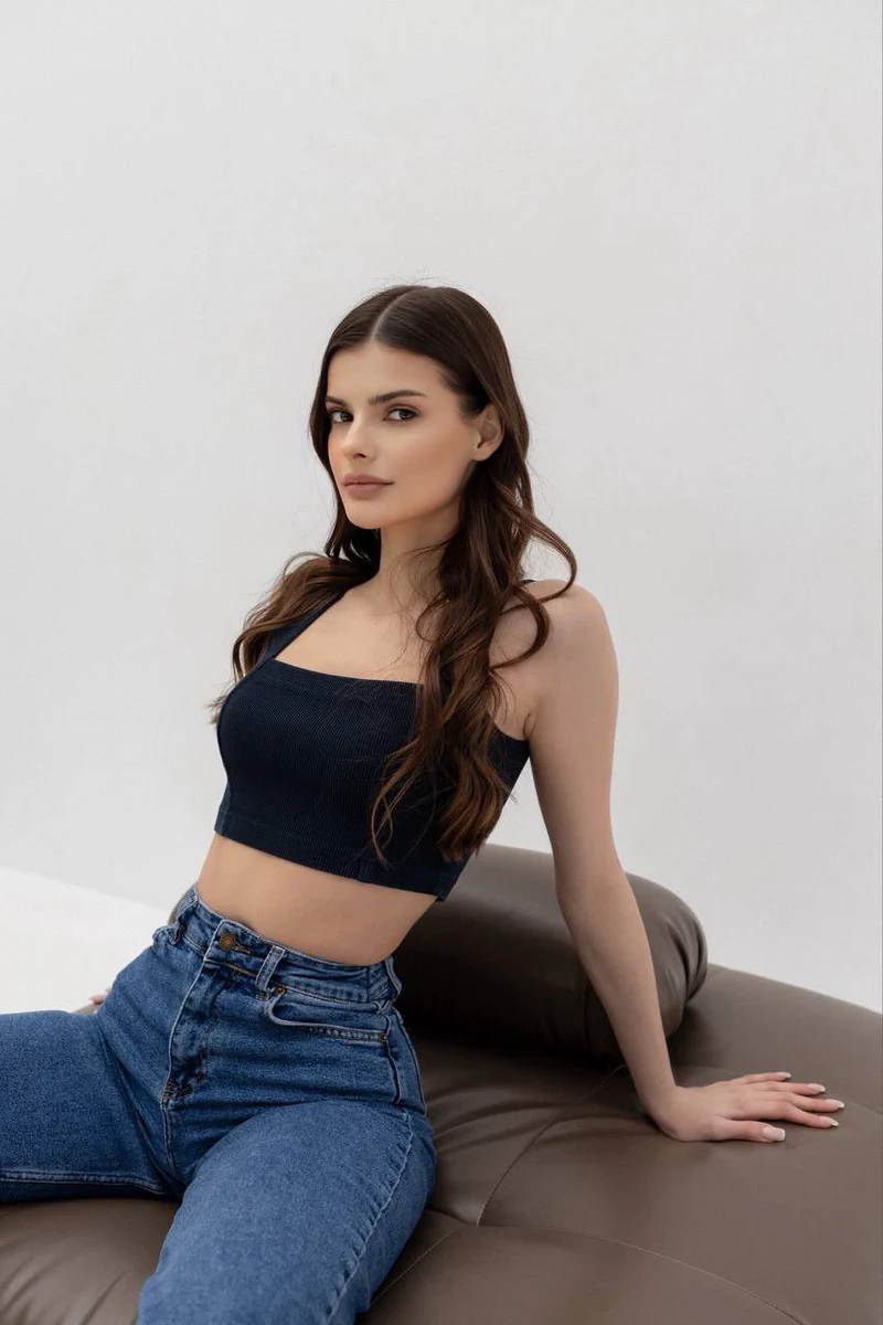 Renata escort in London