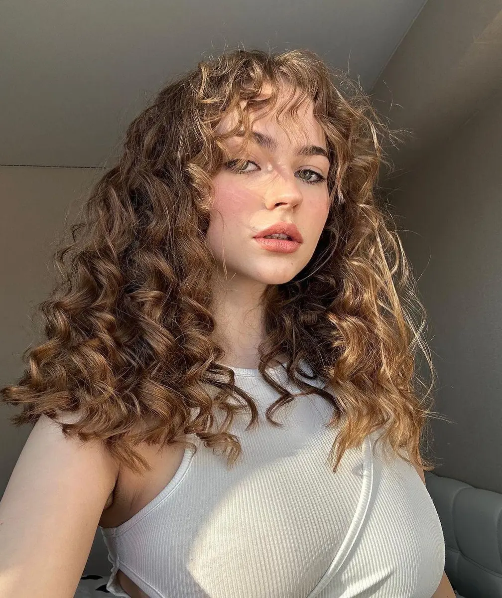 Romy escort in Dubai