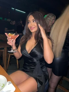 Rose escort in London