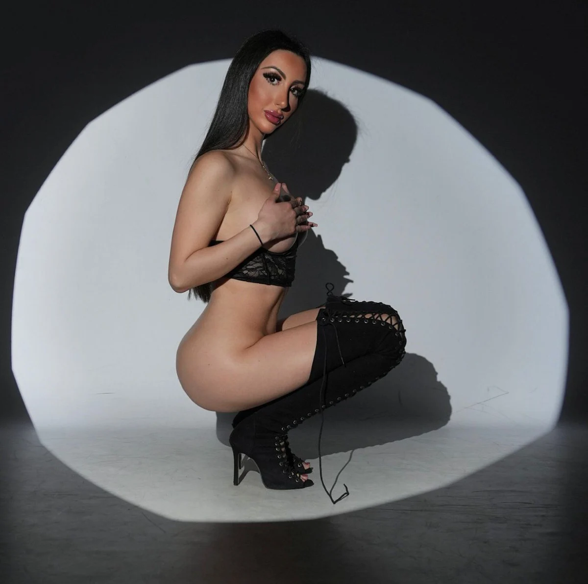 Sarah escort in London