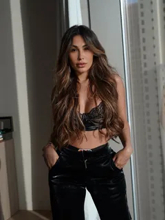 Selena escort in Dubai