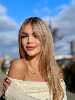 Sophia escort in London